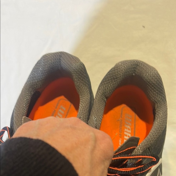 New Balance Black and Orange Trail Running Shoes - Picture 5 of 8